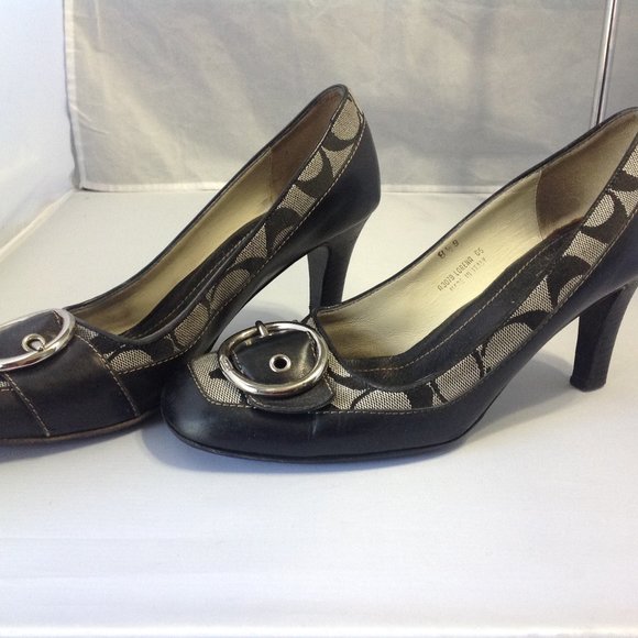Coach Signature Leather Pumps Sz 8 1/2 - Picture 4 of 7